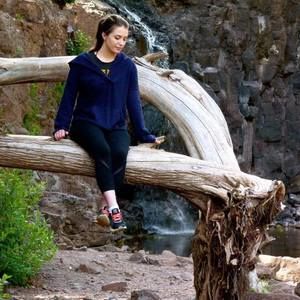 Meet your Posher, Carys